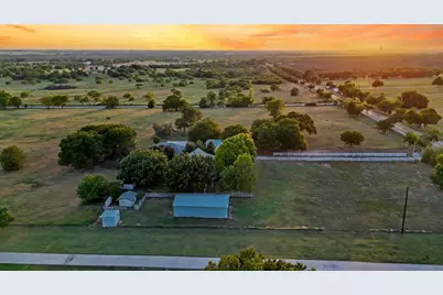 9861 Jim Christal Road, Denton, TX 76249 - Photo 32