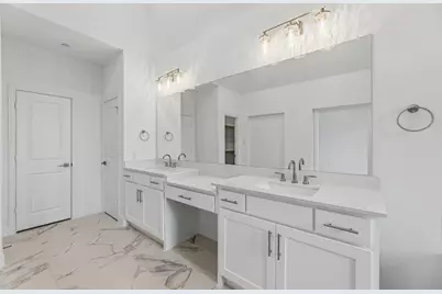 2184 Southwick Drive, Lewisville, TX 75067 - Photo 20