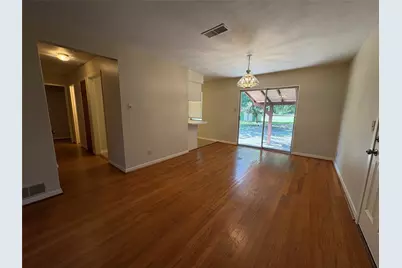 588 Rea Avenue, Lancaster, TX 75146 - Photo 4