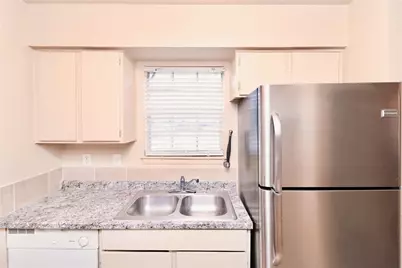 8033 Cambridge Circle, White Settlement, TX 76108 - Photo 6