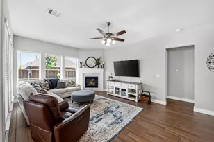 8712 Navidad Falls Dr, McKinney, TX 75071 - Photo 8