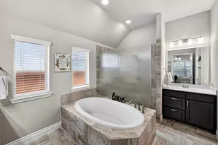 8712 Navidad Falls Dr, McKinney, TX 75071 - Photo 18