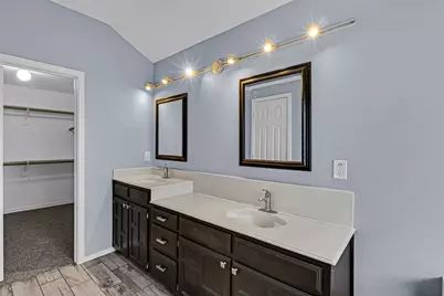 6906 Graham Drive, Rowlett, TX 75089 - Photo 12