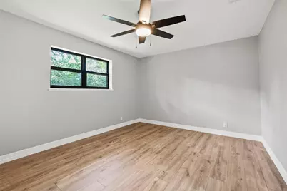 2200 S Lang Avenue, Denison, TX 75020 - Photo 24