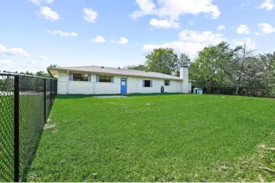 2200 S Lang Avenue, Denison, TX 75020 - Photo 28