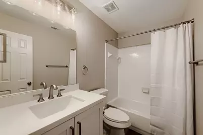 11 Wineberry Place, The Woodlands, TX 77382 - Photo 12