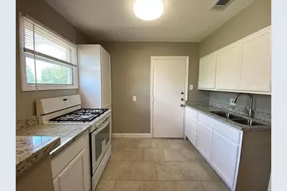 6504 Prosper Street, Dallas, TX 75209 - Photo 10