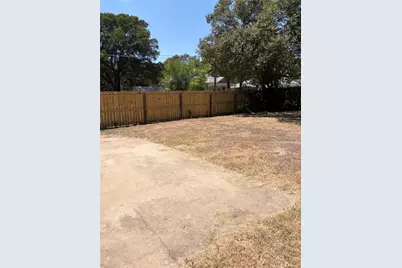 2025 Lyle Avenue, Waco, TX 76708 - Photo 30