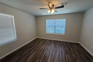 2025 Lyle Ave, Waco, TX 76708 - Photo 18