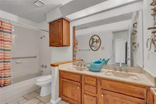 2101 Friendly Dr, Arlington, TX 76011 - Photo 14