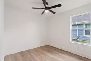 212 W Madison St, Hillsboro, TX 76645 - Photo 16