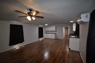 6000 Spring Creek, Malakoff, TX 75148 - Photo 4