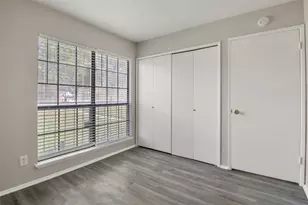 7129 Sorcey Rd, Dallas, TX 75249 - Photo 18
