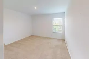 209 Adelina Dr, Little Elm, TX 76227 - Photo 12