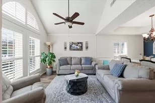 2117 Pinwood Cir, Arlington, TX 76001 - Photo 10