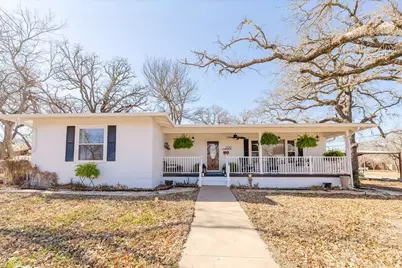 2100 Morningside Drive, Mineral Wells, TX 76067 - Photo 1