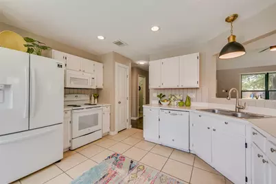 7806 Park Lane, Rowlett, TX 75089 - Photo 8
