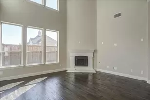 7592 Plowman Ln, Frisco, TX 75035 - Photo 6