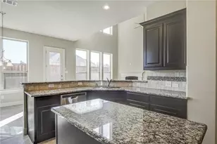 7592 Plowman Ln, Frisco, TX 75035 - Photo 8