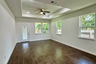 2312 Morgan St, Greenville, TX 75401 - Photo 12