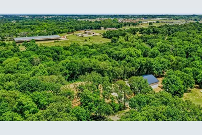 400 Wild Wood Lane, Whitesboro, TX 76273 - Photo 2