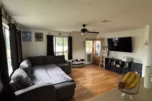 9881 Sycamore Dr, Little Elm, TX 75068 - Photo 2