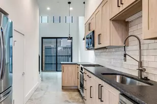 4306 Deere St, Dallas, TX 75204 - Photo 4