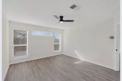 714 Ashbrook Court, Euless, TX 76039 - Photo 16