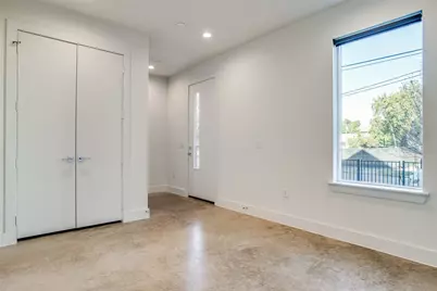 2128 Ashby Street #303, Dallas, TX 75204 - Photo 2