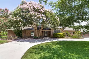 6209 Baymar Ln, Dallas, TX 75252 - Photo 2