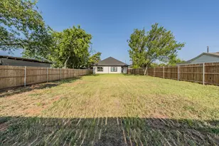 1507 Langston St, Fort Worth, TX 76105 - Photo 38