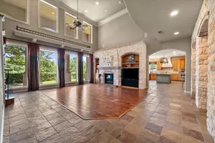 1019 Walnut Falls Cir, Mansfield, TX 76063 - Photo 10