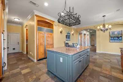 1019 Walnut Falls Circle, Mansfield, TX 76063 - Photo 10
