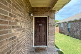 14308 Polo Ranch St, Fort Worth, TX 76052 - Photo 4