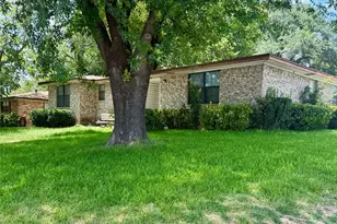1301 W Bruton Rd, Mesquite, TX 75149 - Photo 2