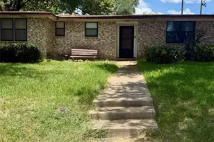 1301 W Bruton Rd, Mesquite, TX 75149 - Photo 1