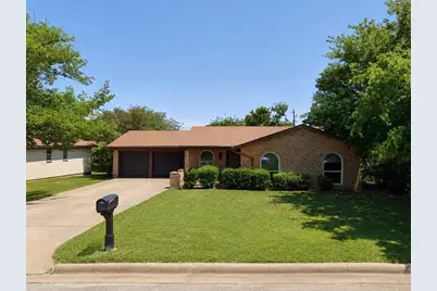 529 Georgetown Drive, Everman, TX 76140 - Photo 1