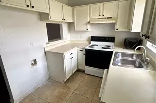 804 St Andrews Ct, Garland, TX 75043 - Photo 10