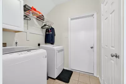 805 Kathryn Drive, Lewisville, TX 75067 - Photo 24