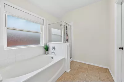 805 Kathryn Drive, Lewisville, TX 75067 - Photo 16