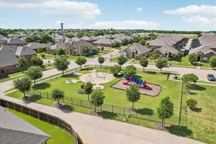 113 Cool Meadows Ln, Red Oak, TX 75154 - Photo 38