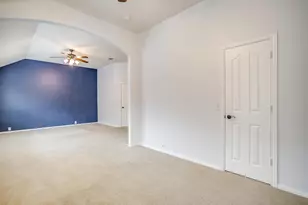 807 Silverthorne Dr, Burleson, TX 76028 - Photo 30