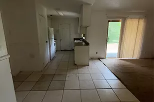 354 Brookview Dr, Garland, TX 75043 - Photo 8