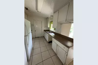 354 Brookview Drive, Garland, TX 75043 - Photo 10