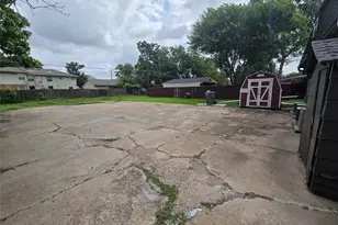 1805 Randolph Dr, Garland, TX 75041 - Photo 8