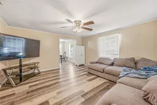 416 E Rd, Stephenville, TX 76401 - Photo 6