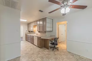 5532 Misty Meadow Dr, North Richland Hills, TX 76180 - Photo 6