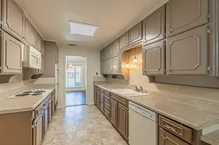 5532 Misty Meadow Dr, North Richland Hills, TX 76180 - Photo 6