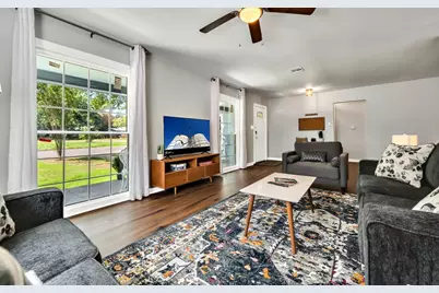 4221 Sanger Avenue, Waco, TX 76710 - Photo 12
