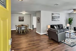 4221 Sanger Ave, Waco, TX 76710 - Photo 6